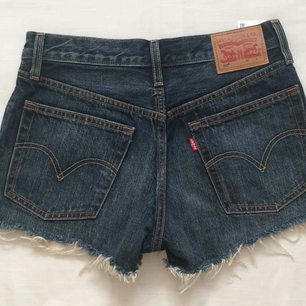 🌺  LEVI’S 501 shorts Sz 25 denim jeans frayed 25” Waist - Picture 4 of 7